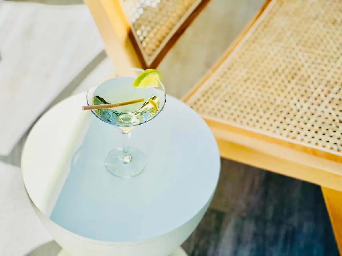 Canaryislandshost l Boya Suites Playa Honda  España